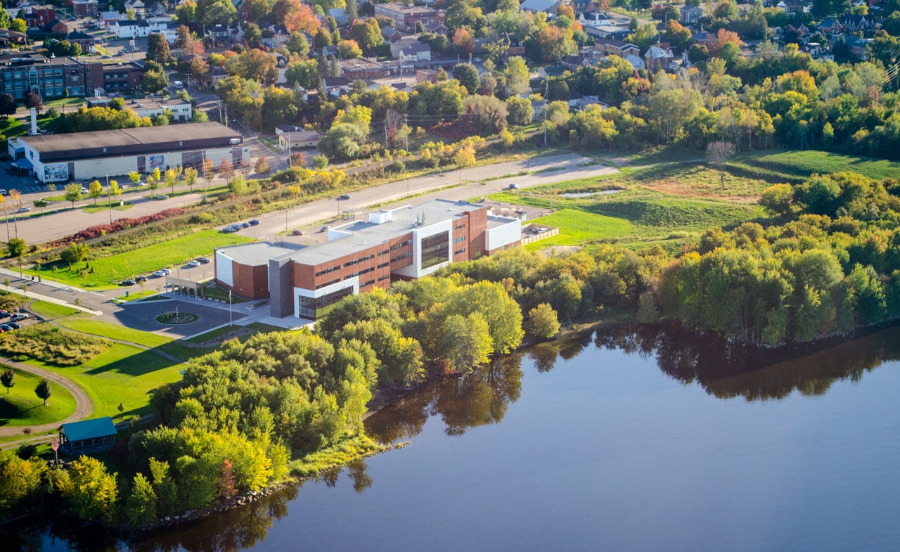 Algonquin-Campus3.jpg