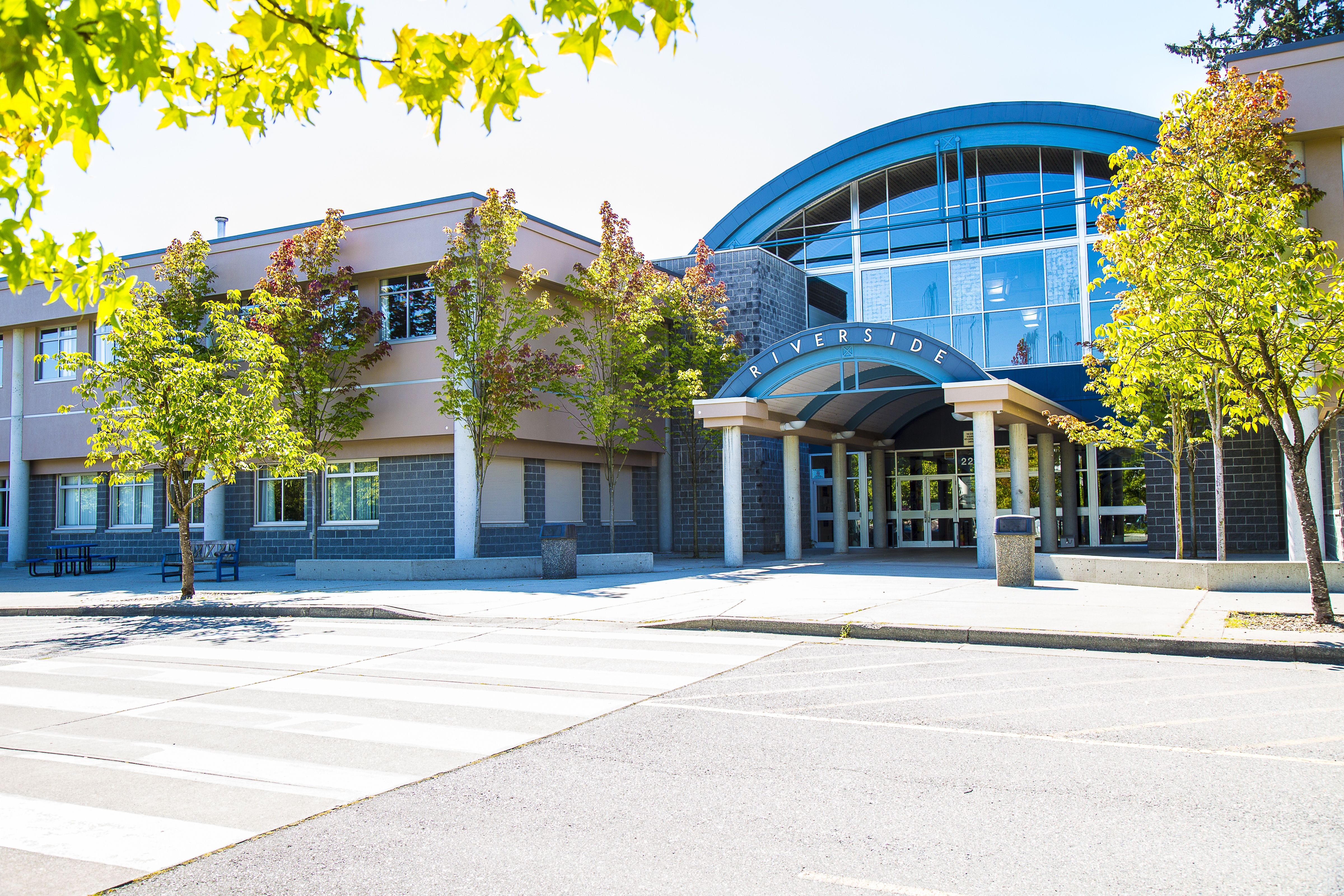 Riverside-ext.15.jpg