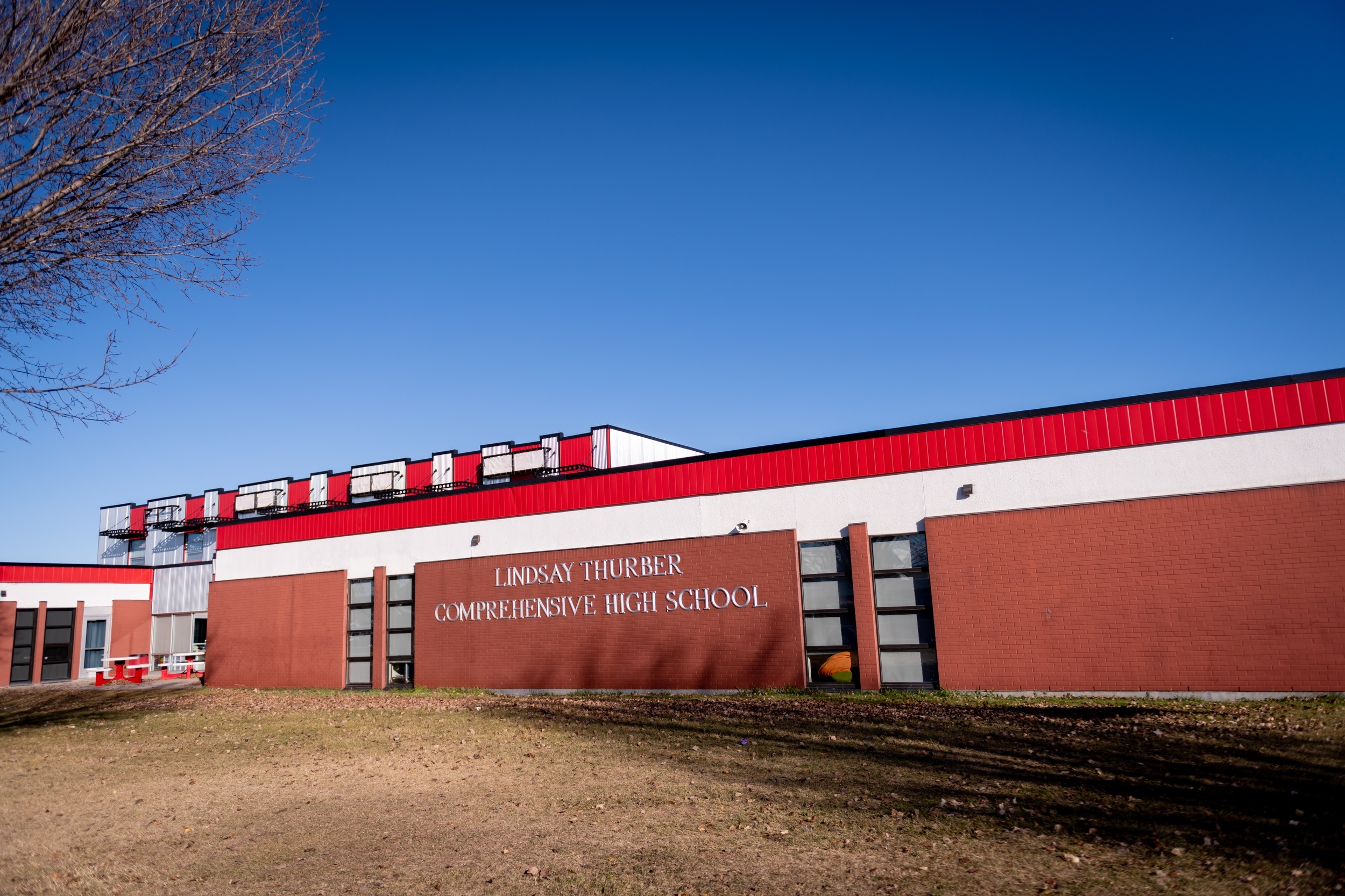 escola 2.jpg