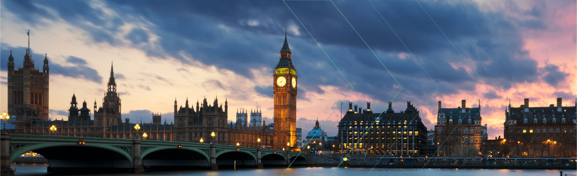 london-stb-destinos-desk.png