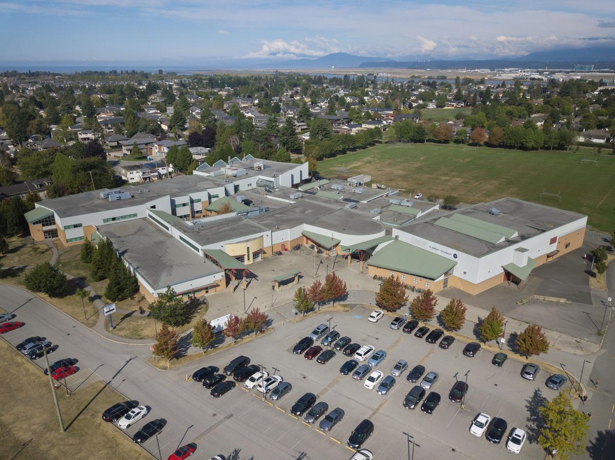 Burnett_aerial copy.jpg