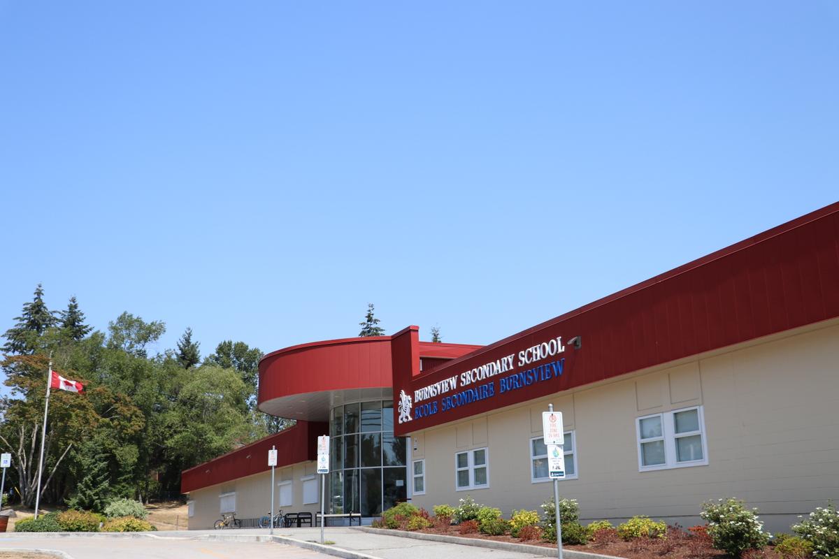 Burnsview Secondary School.jpg