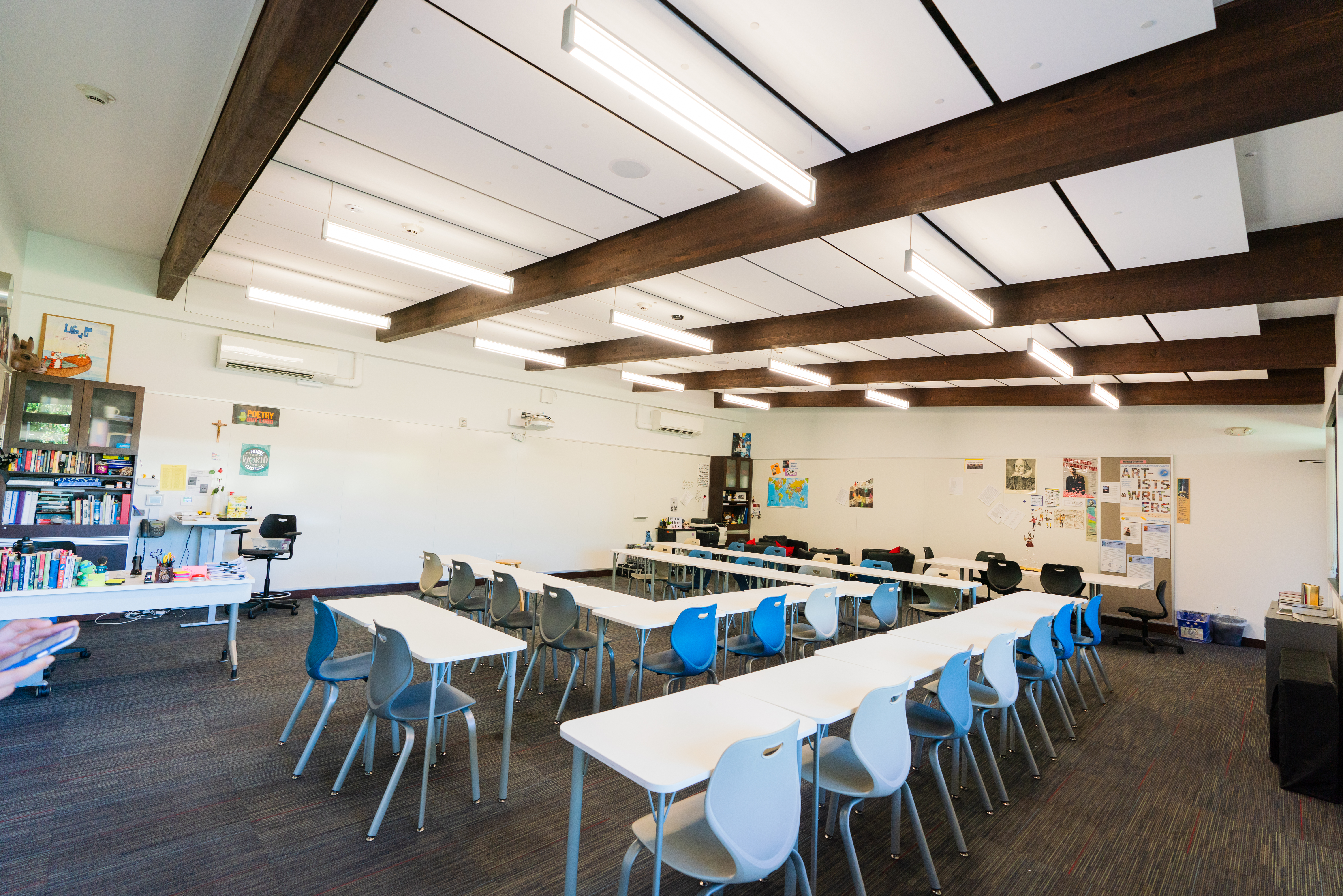 Classroom04.jpg