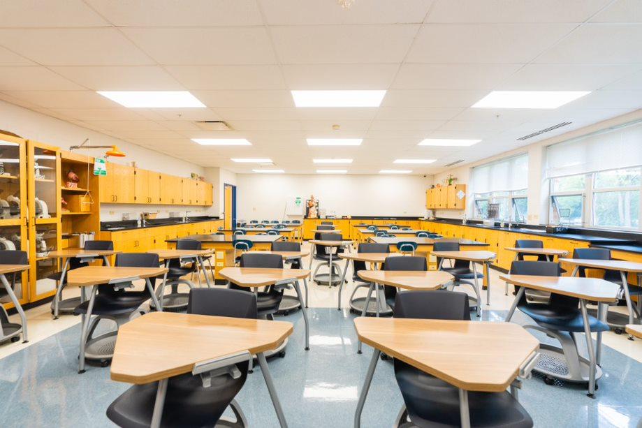 Classroom.jfif