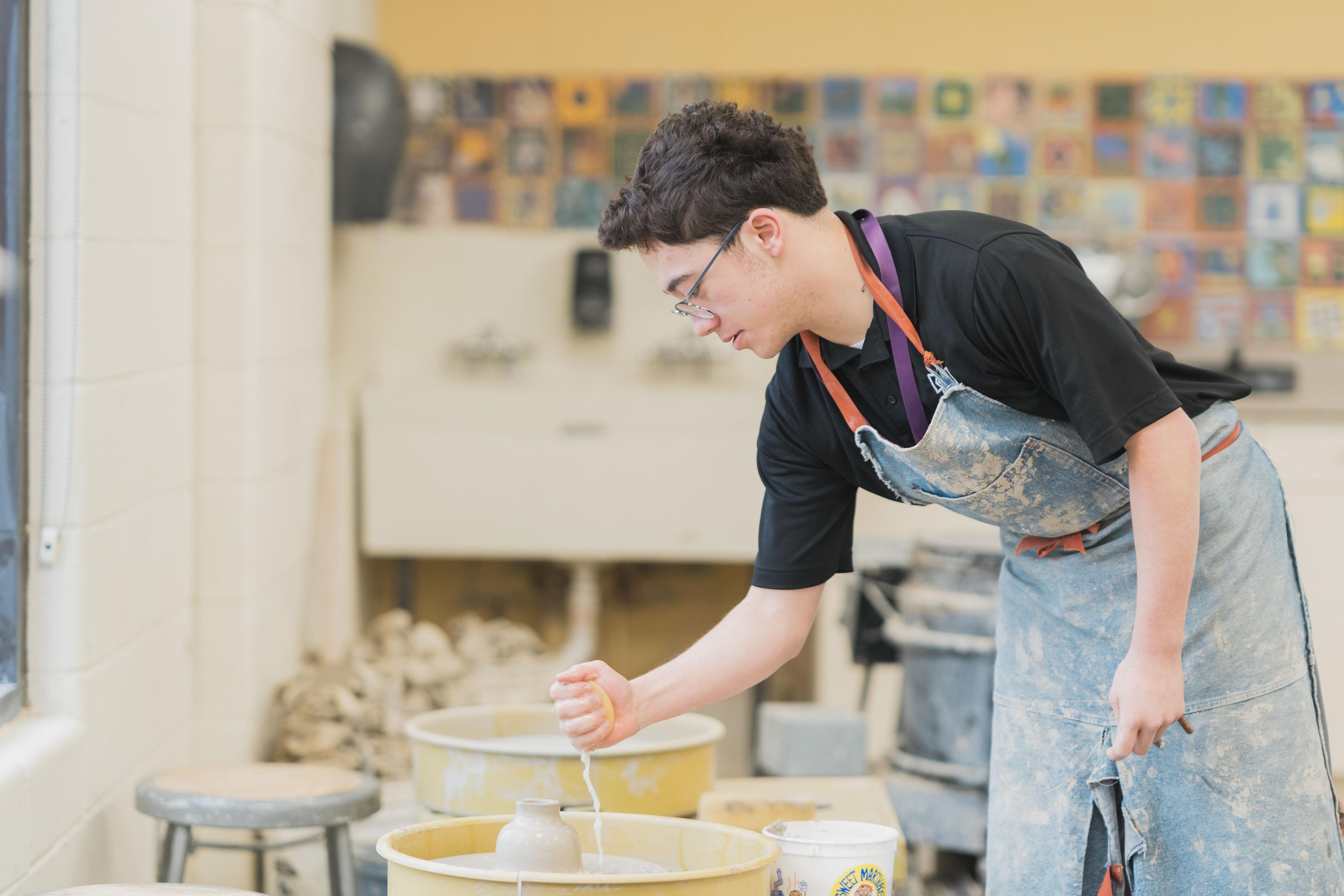 Cretin-Derham Hall - ceramica.jpg