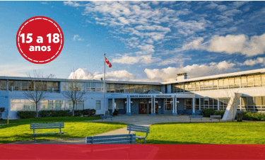 Estude em uma escola de excelência em Victoria, capital da Colúmbia Britânica, e viva a rotina escolar canadense.