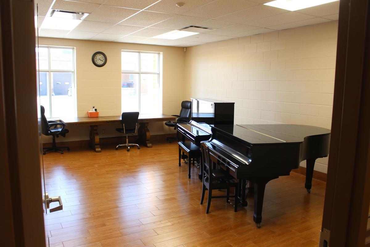Large Music Lesson Room.jpg