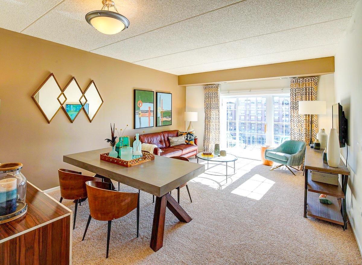 Livingroom01.jpg