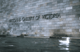 NGV e arte urbana de Melbourne