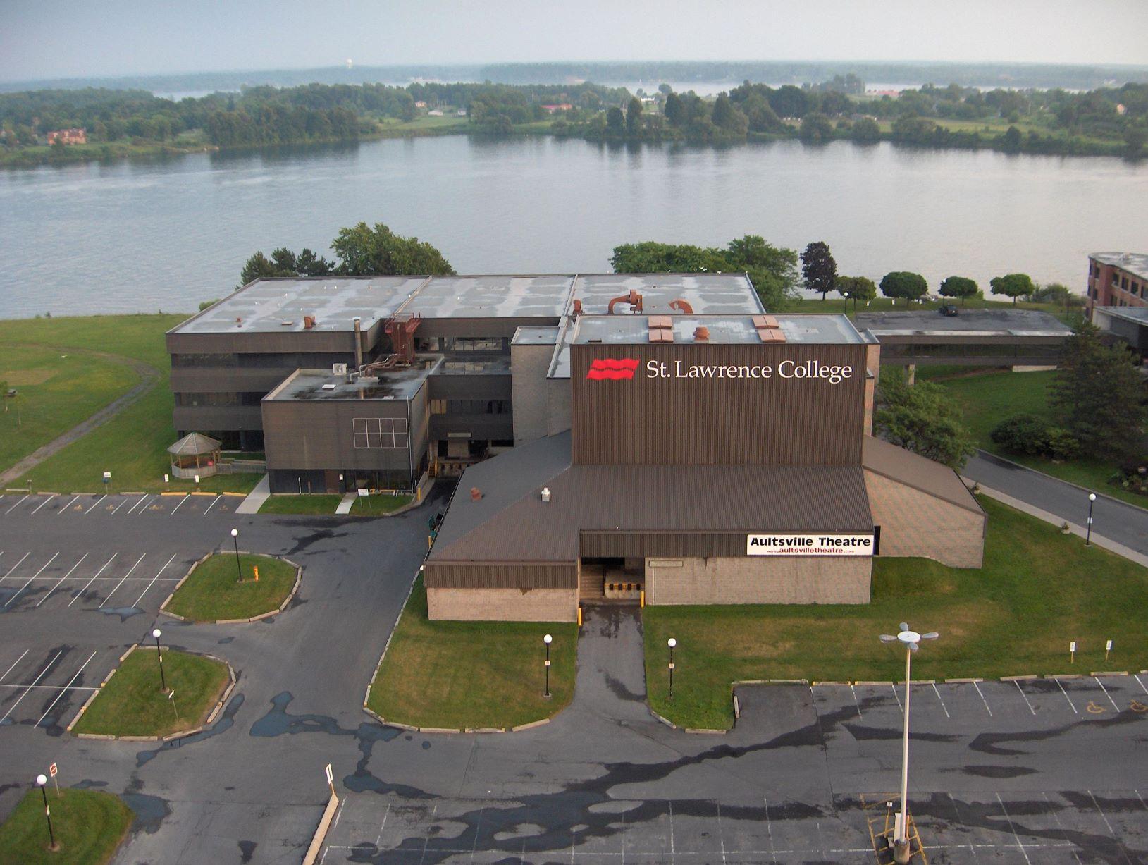 St Lawrence College 6.jpg