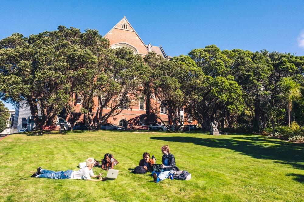 VUW-Hunter Lawn- Kelburn Campus.jpg