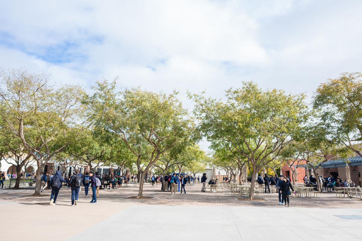 escola Courtyard04.jpg