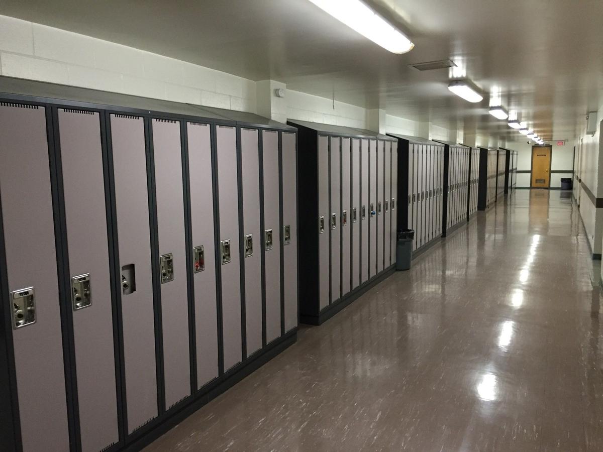 lockers.30c37385343.jpg