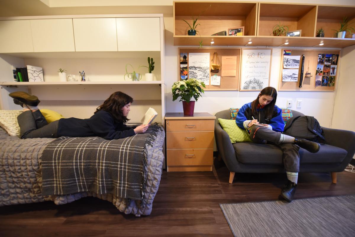 senior-timmis-boarding-room-4.JPG
