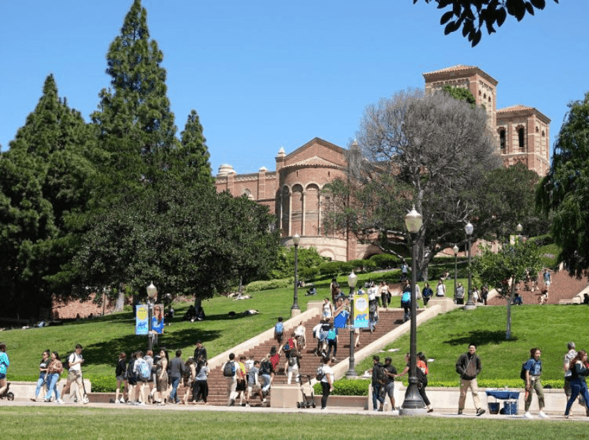ucla-students-steps.jpg
