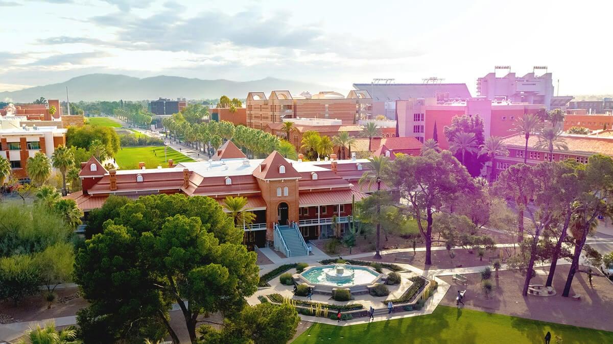 University of arizona - cmapus 1.jpg